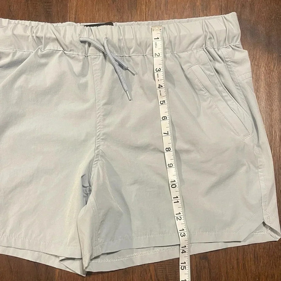 Realtree Hybrid Fishing Zip Pocket Nylon Drawstring Shorts - Picture 7 of 8